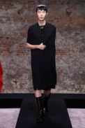 00024-raf-simons-fall-22-london-credit-brand