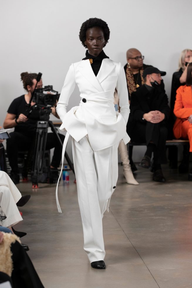 00027-proenzaschouler-fall-22-newyork-credit-jonasgustavasson