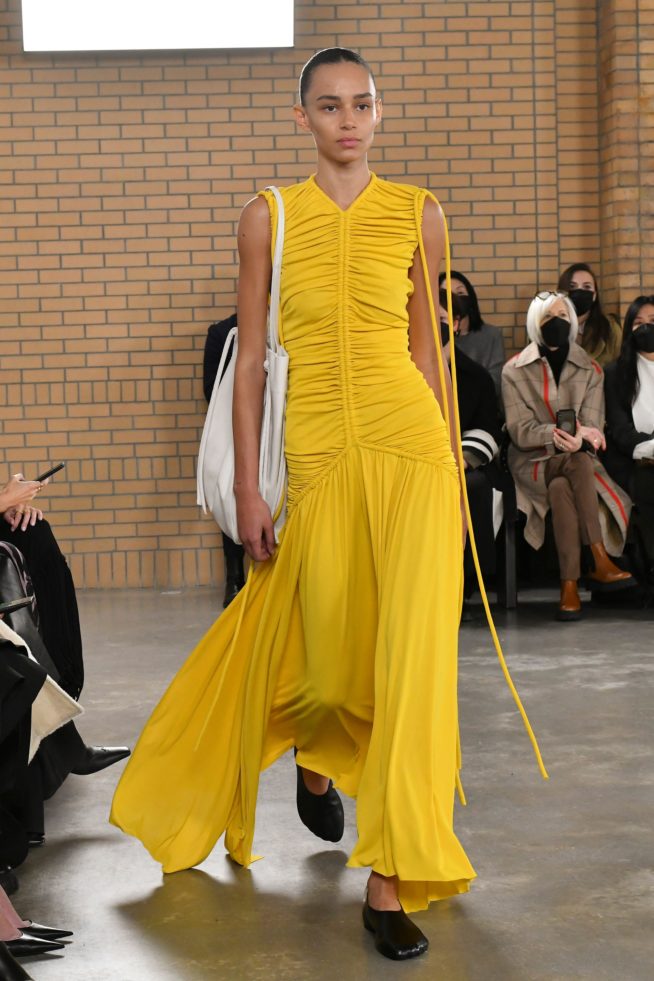00028-proenzaschouler-fall-22-newyork-credit-jonasgustavasson