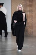 00033-proenzaschouler-fall-22-newyork-credit-jonasgustavasson