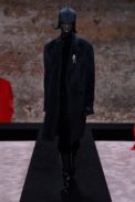 00034-raf-simons-fall-22-london-credit-brand