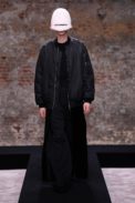 00038-raf-simons-fall-22-london-credit-brand